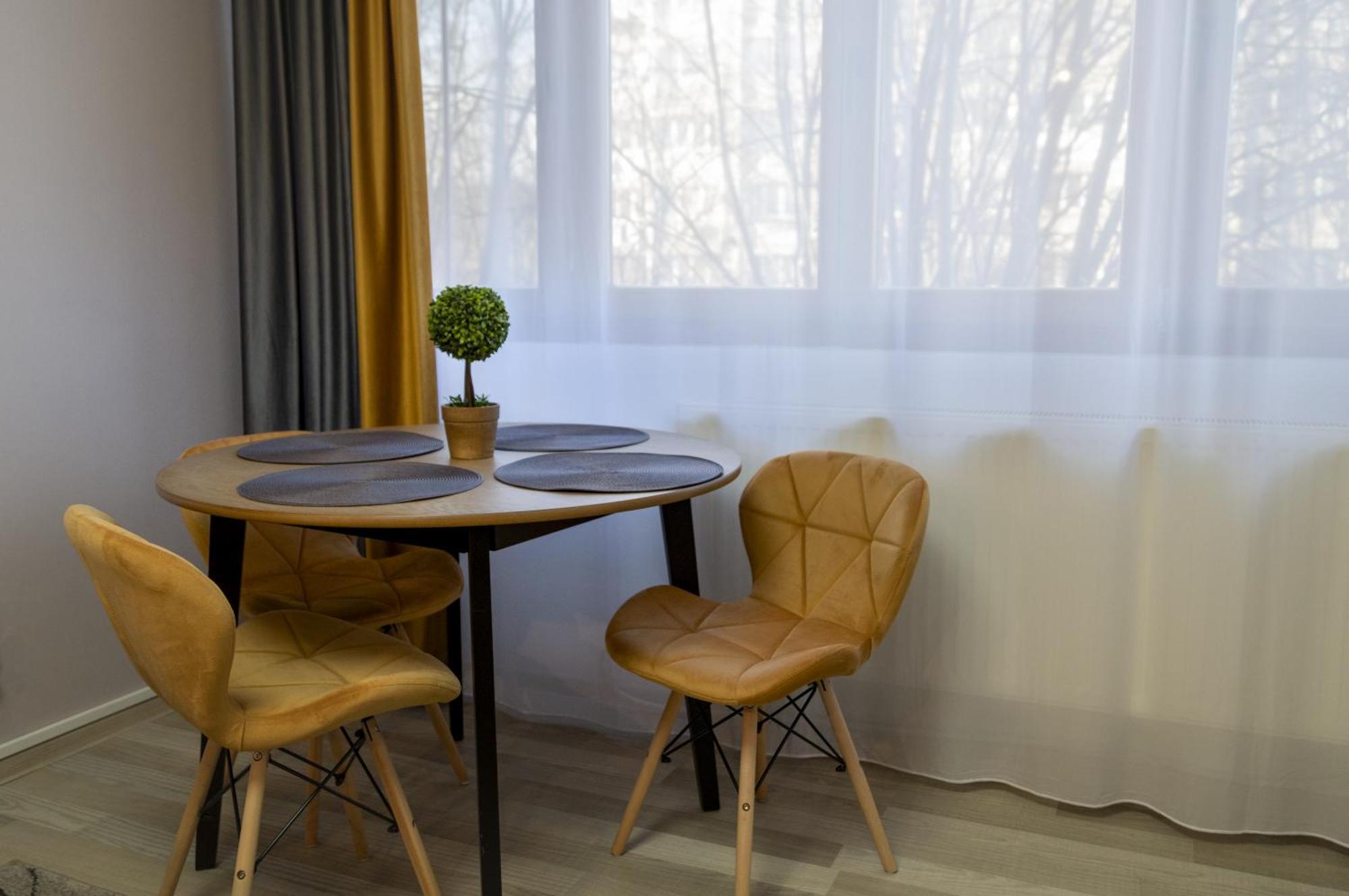 Casa Rusu -Victoria-Self Check In-24H Apartment เรชิตา ภายนอก รูปภาพ